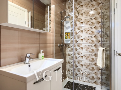 Villa Eva - Kaštel Bathroom