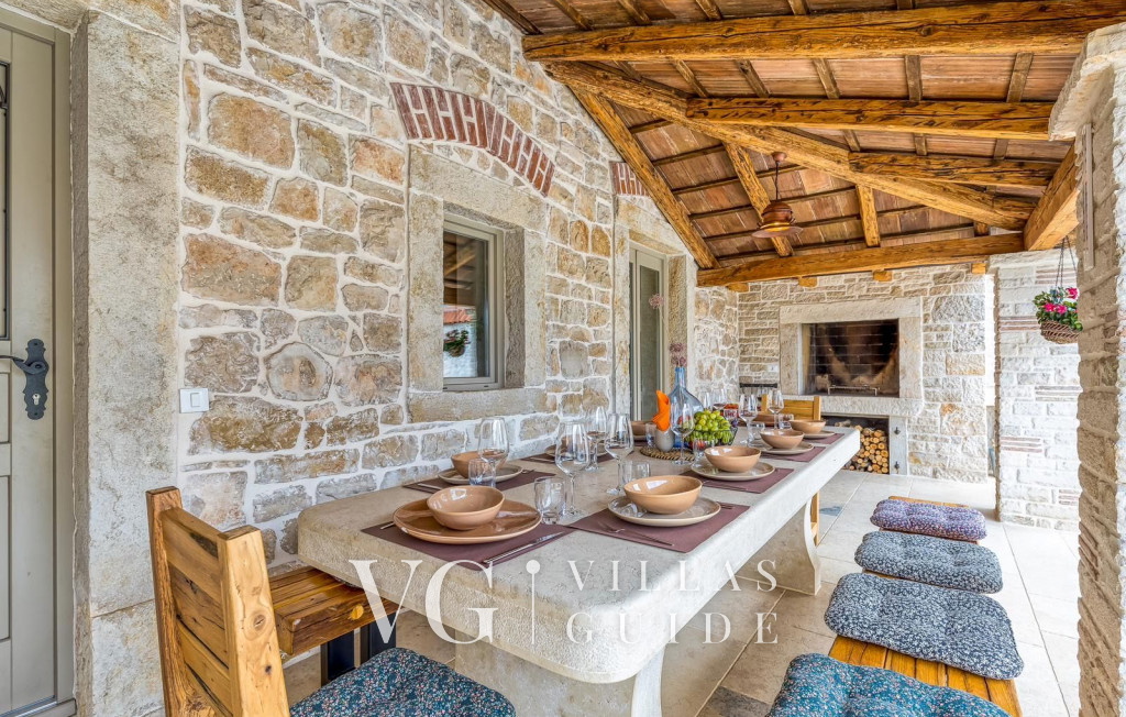 Villa Kata Additional content