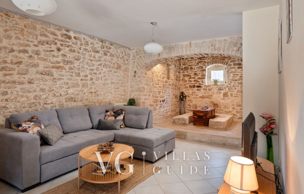 Casa Tessa Living room