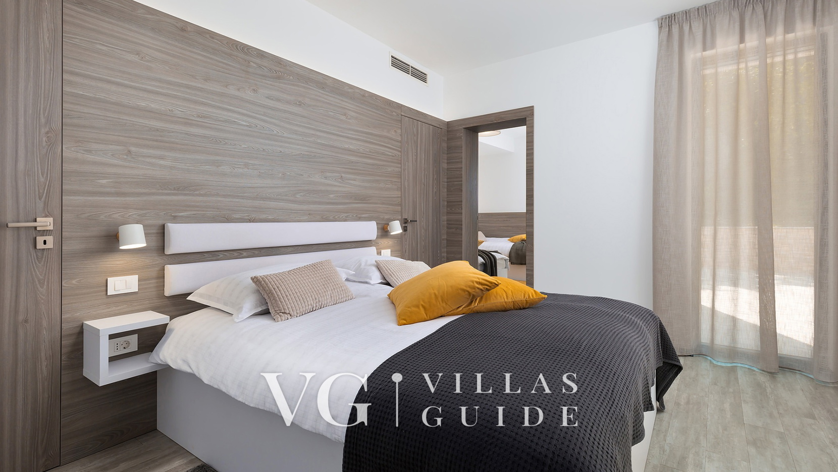 Villa Damian Bedroom