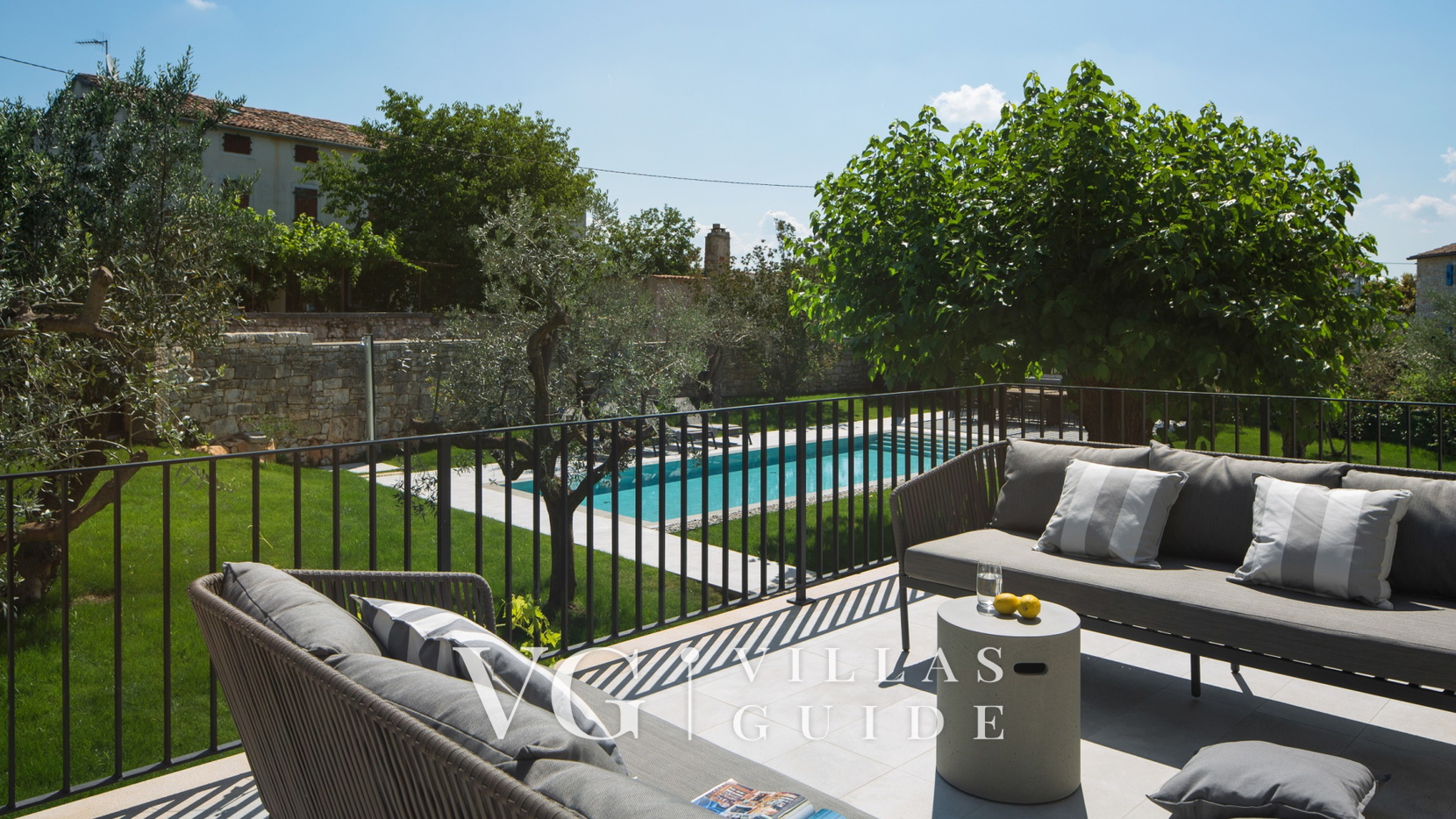 Villa Melon Additional content