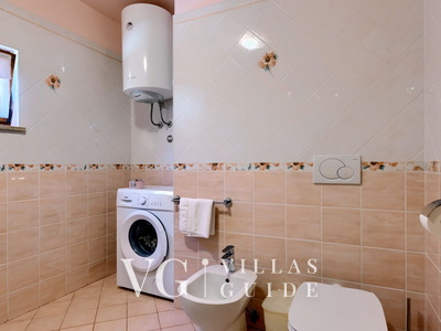 Villa Vista Mare Bathroom