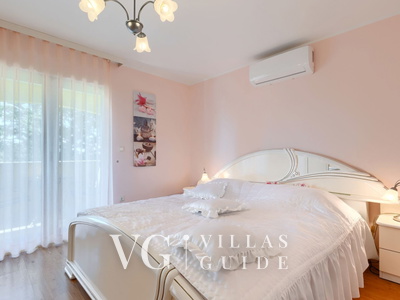 Villa Vista Mare Bedroom