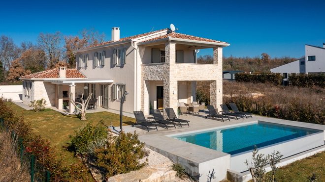 Property Višnjan - Anžići