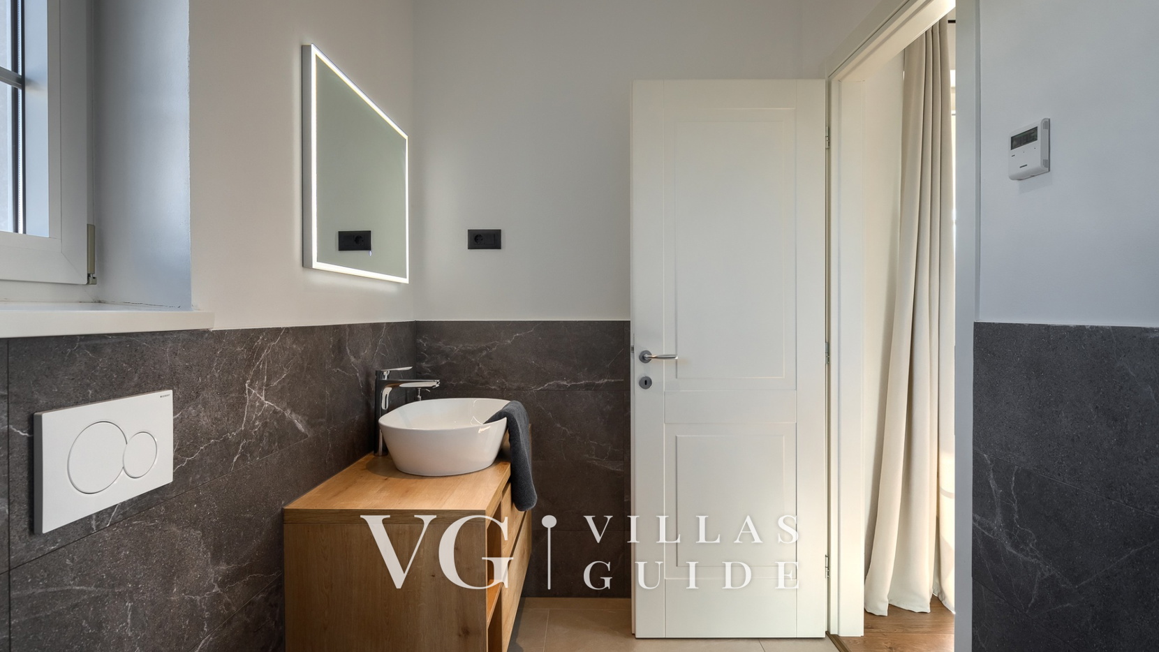 Villa LeGro Guest toilet
