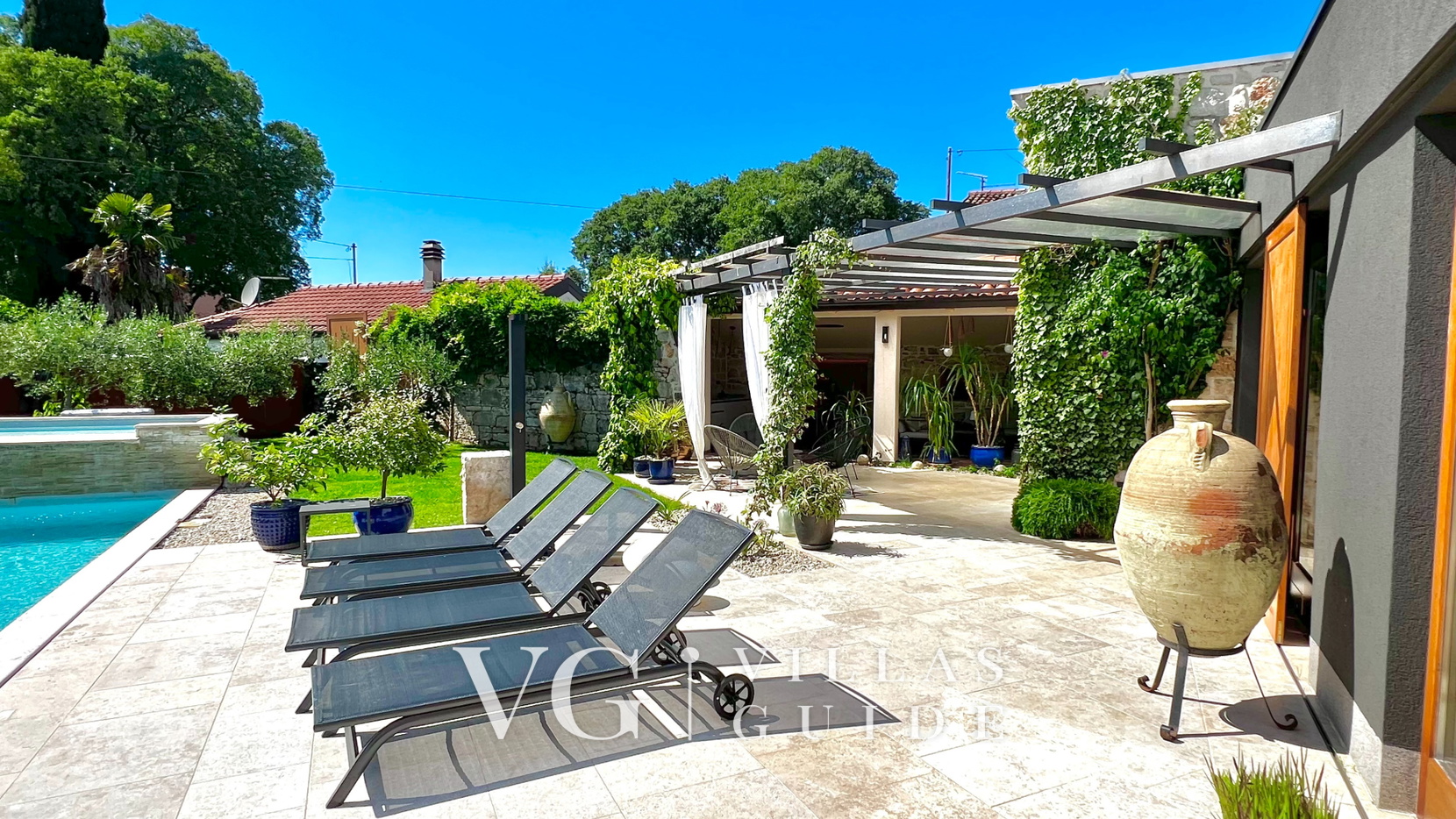 Villa Maxima Agri Pool