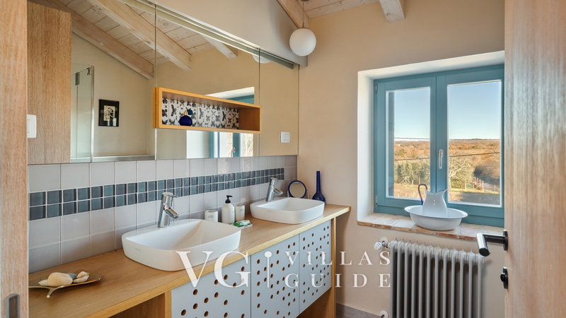 Villa Maxima Agri Badezimmer