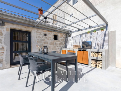 Villa Dvori Additional content