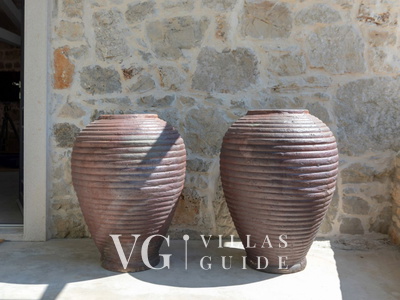 Villa Dvori Additional content