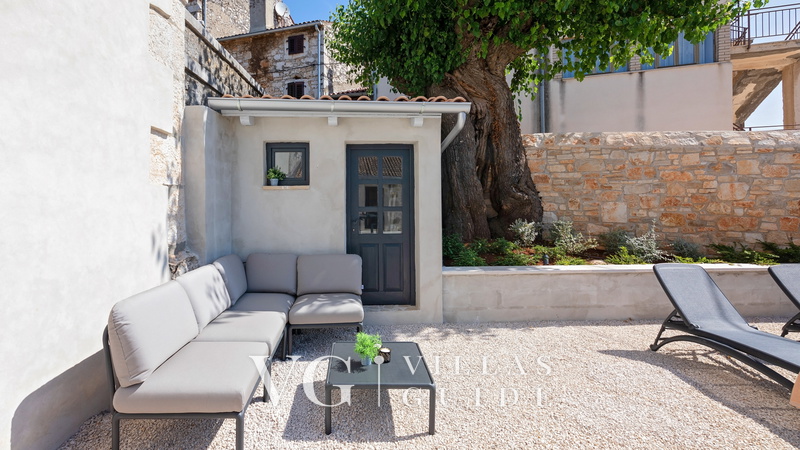 Villa Dvori Additional content