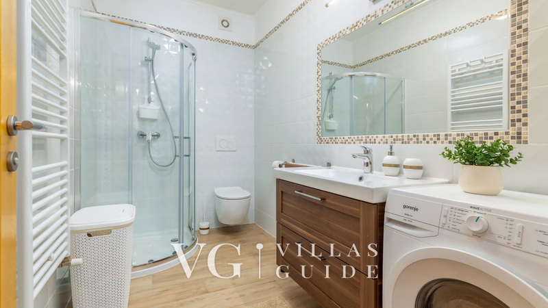 Villa Dussich Bathroom