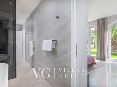 La Villa Dubrovnik Bathroom