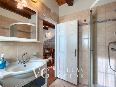 Casa Nadalina Bathroom