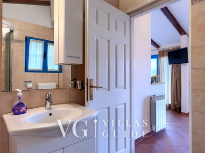 Casa Nadalina Bathroom