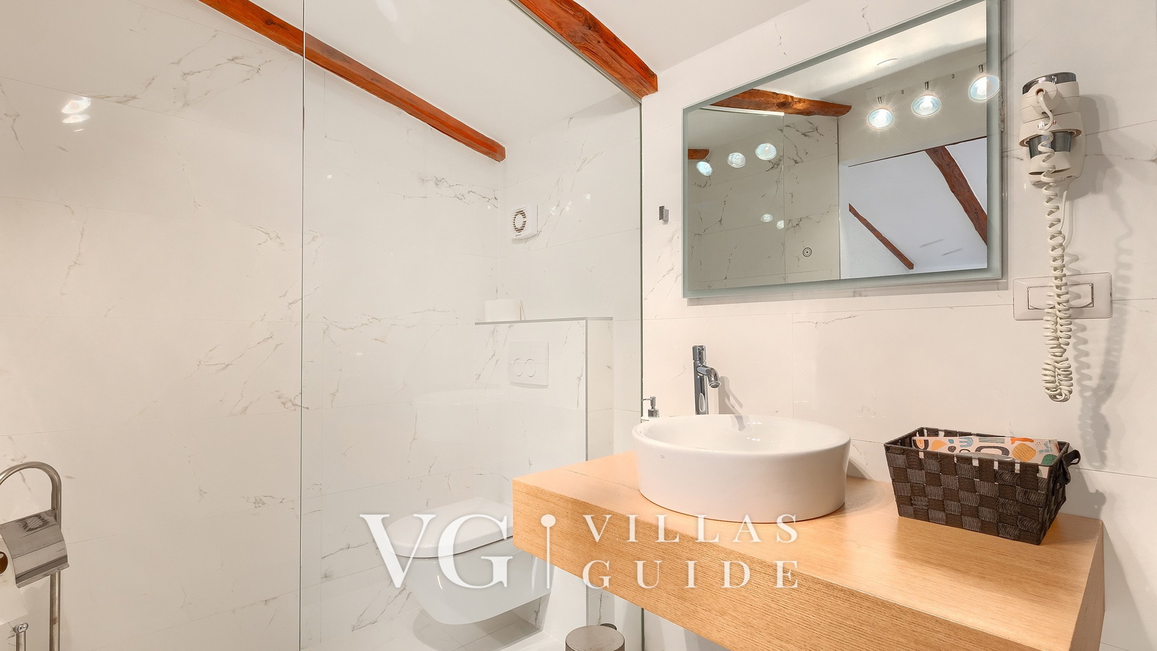 Villa Bruna Bathroom