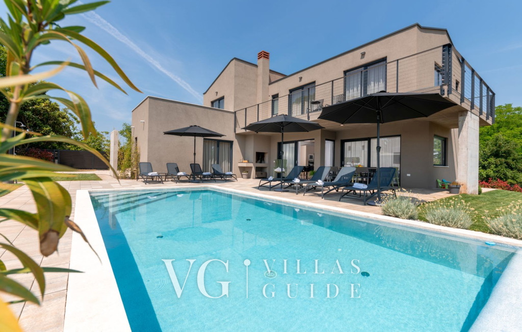 Villa Perlin Pool