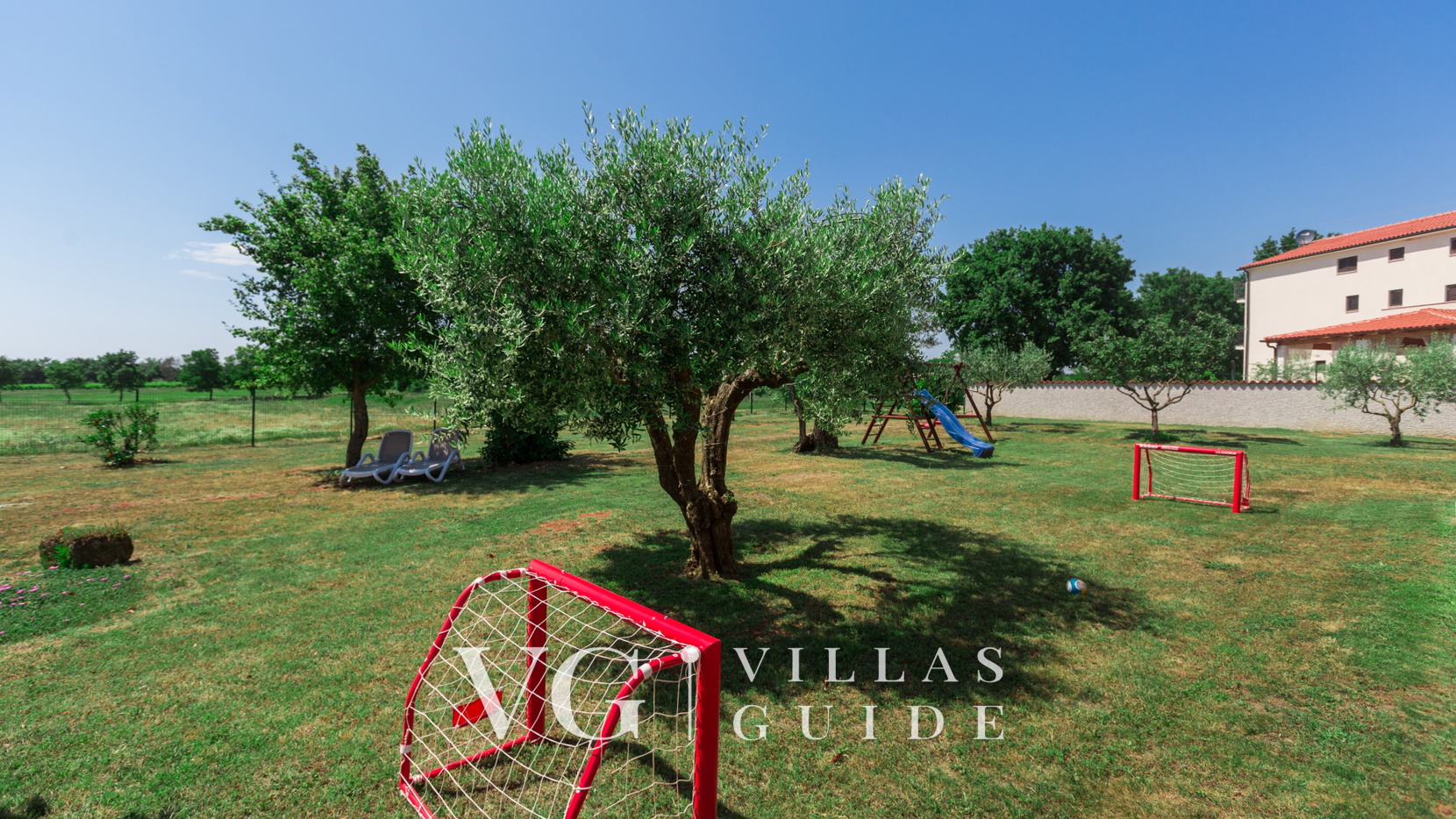 Apartman Pianta Additional content