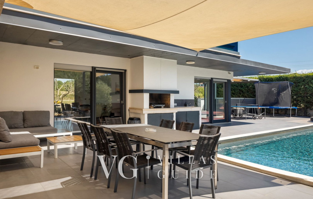 Villa Zara Zusatzinhalte