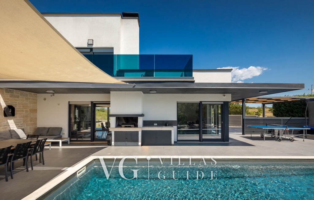 Villa Zara Garten und Außenbereich