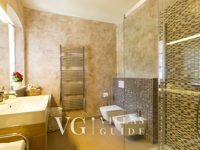 Villa Stupenda Bathroom