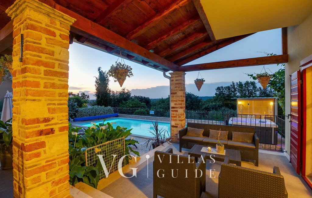 Villa Stupenda Additional content