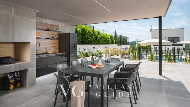 Villa Dea Additional content