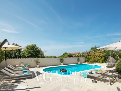 Comfort Residence Pietre d'Istria with shared pool