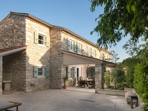 Comfort Residence Pietre d'Istria with shared pool