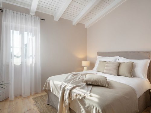 Standard Residence Pietre d'Istria with shared pool