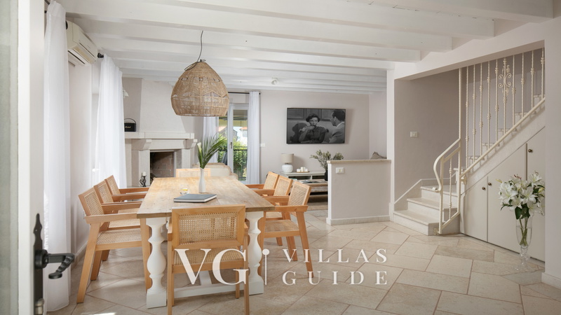 Standard Residence Pietre d'Istria with shared pool Living room