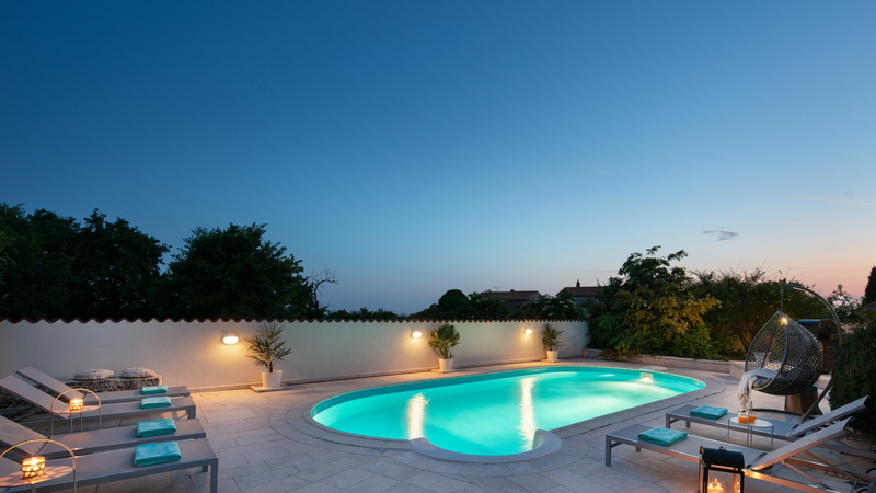 Standard Residence Pietre d'Istria with shared pool
