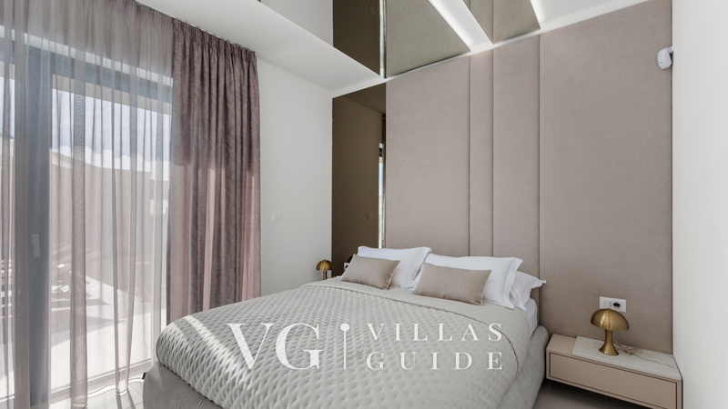 Villa Daleo Bedroom