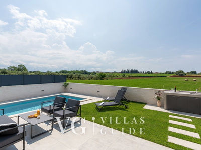 Casa Valero Additional content