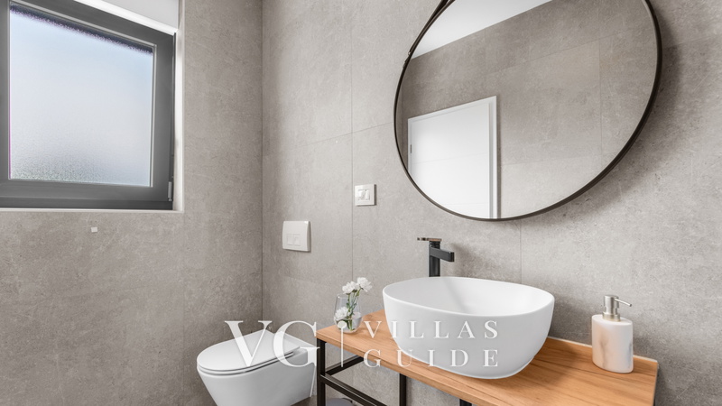 Casa Valero Bathroom