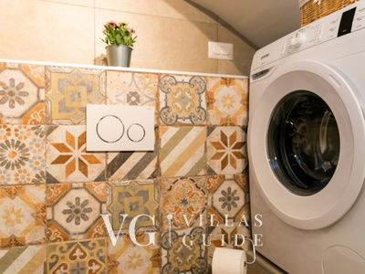 Villa Keli Guest toilet