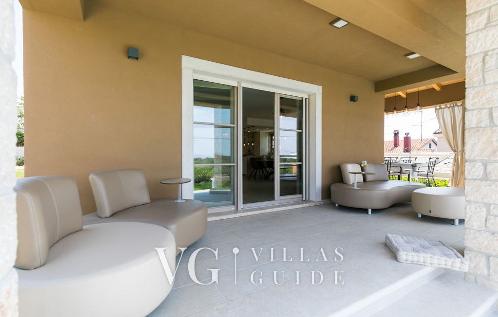 Villa Keli Additional content