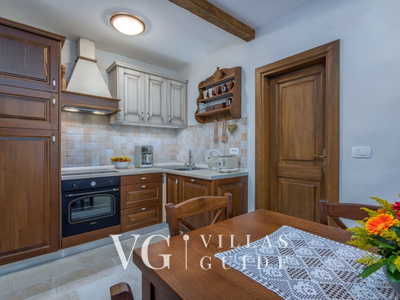 Heritage Villa Croc Kitchen