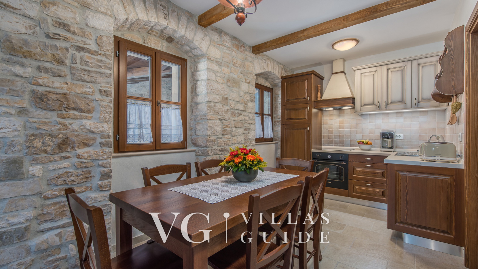 Heritage Villa Croc Kitchen