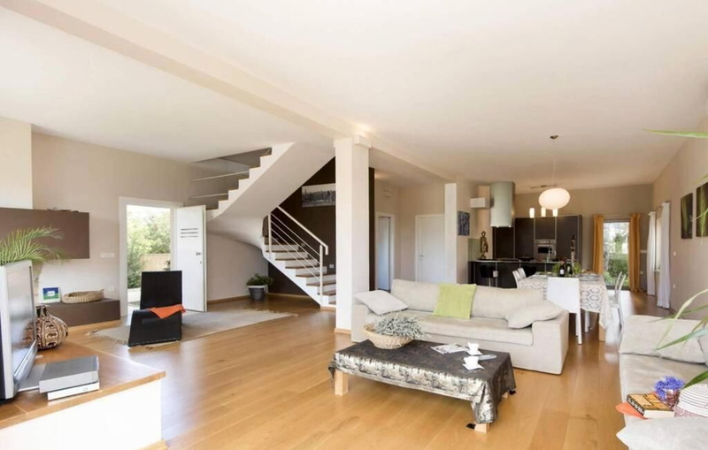 Sunny Summer House 4*