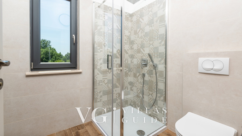 Villa Frida Bathroom