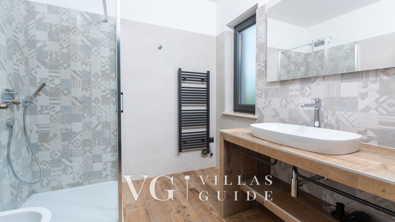 Villa Frida Bathroom