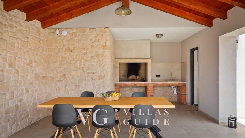 Villa Frida Additional content