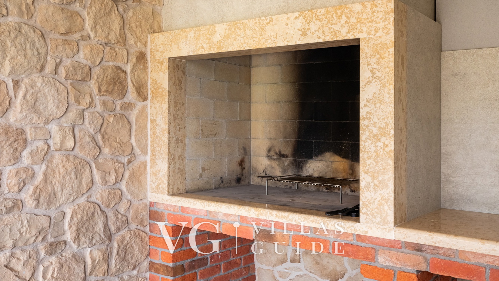 Villa Frida Additional content