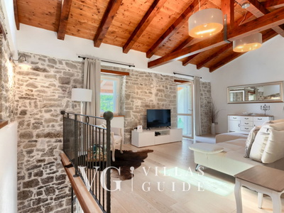 Villa Cartolina Living room