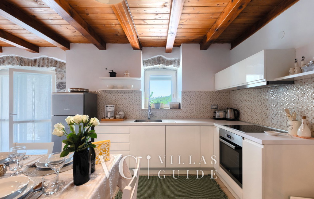 Villa Cartolina Kitchen