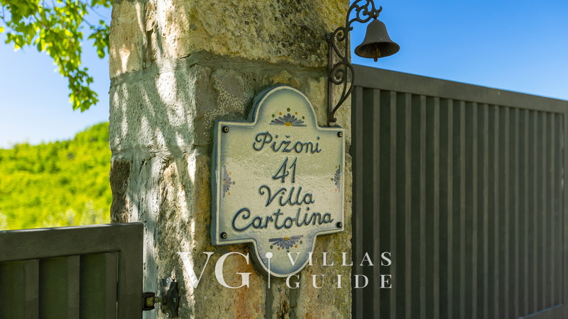 Villa Cartolina