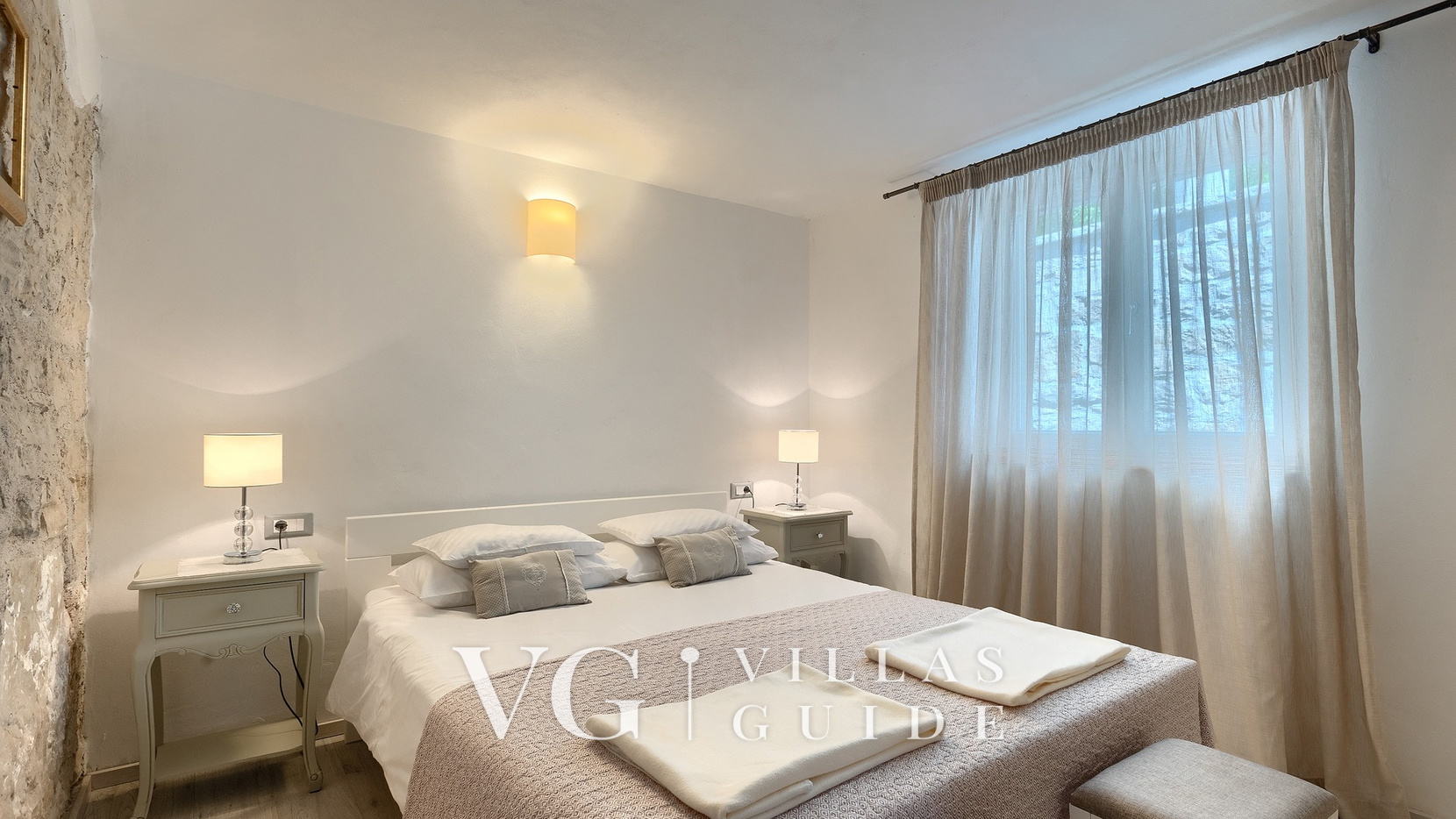 Villa Cartolina Bedroom