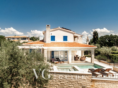 Villa Torre III Dvorište i vanjski dio objekta