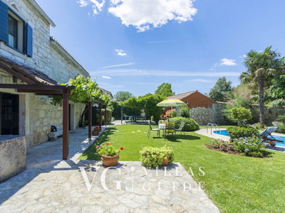 Villa Captain Morgan Additional content