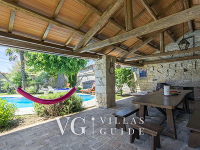 Villa Captain Morgan Additional content